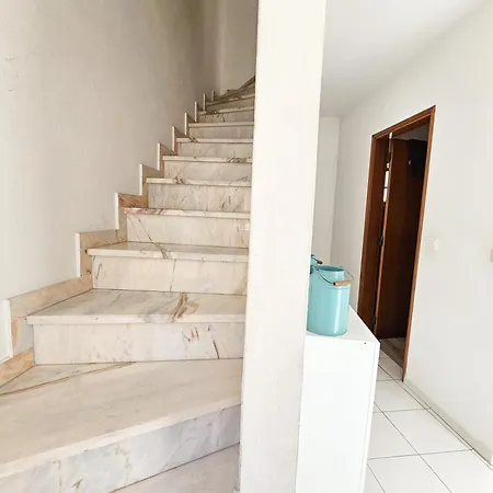 Casa *